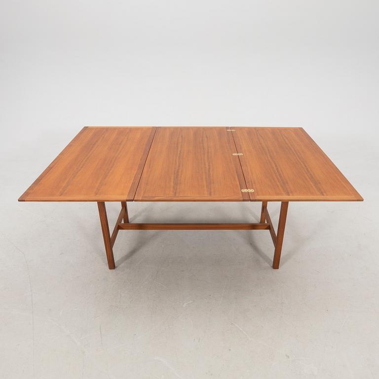 Karl Erik Ekselius, drop-leaf table JOC Vetlanda, second half of the 20th century.