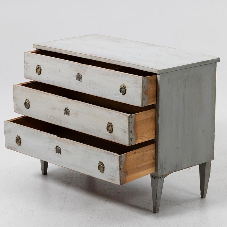 Late Gustavian chest of drawers, circa 1800.