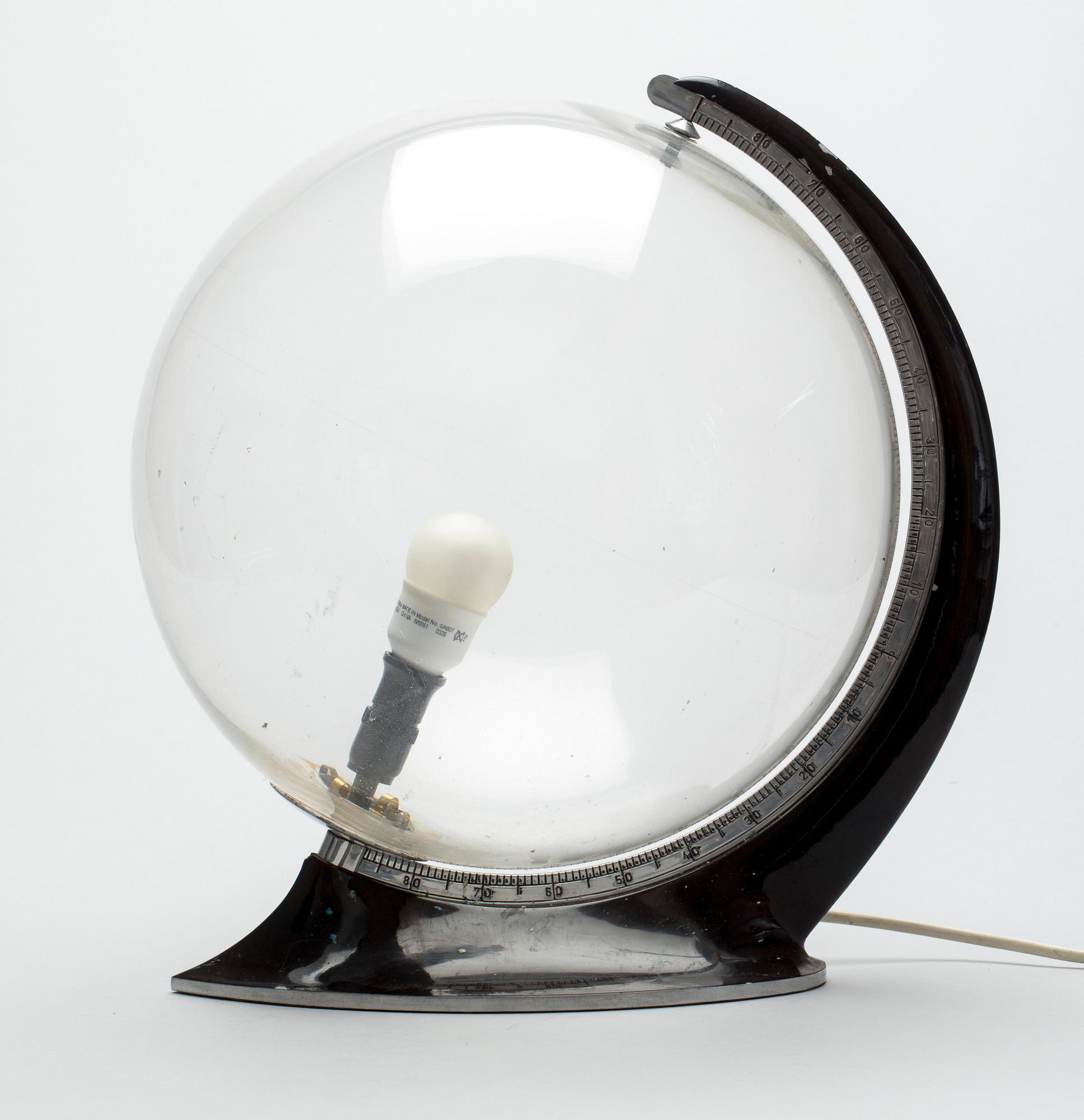 BORDSLAMPA, 1900-talets mitt.