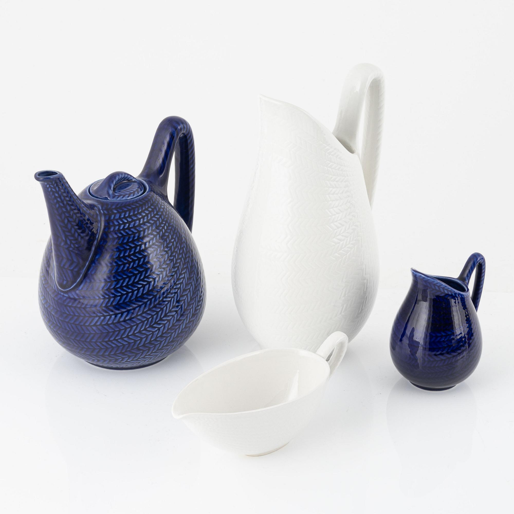 Hertha Bengtson, a 35-piece 'Blå eld' flintware service, Rörstrand.