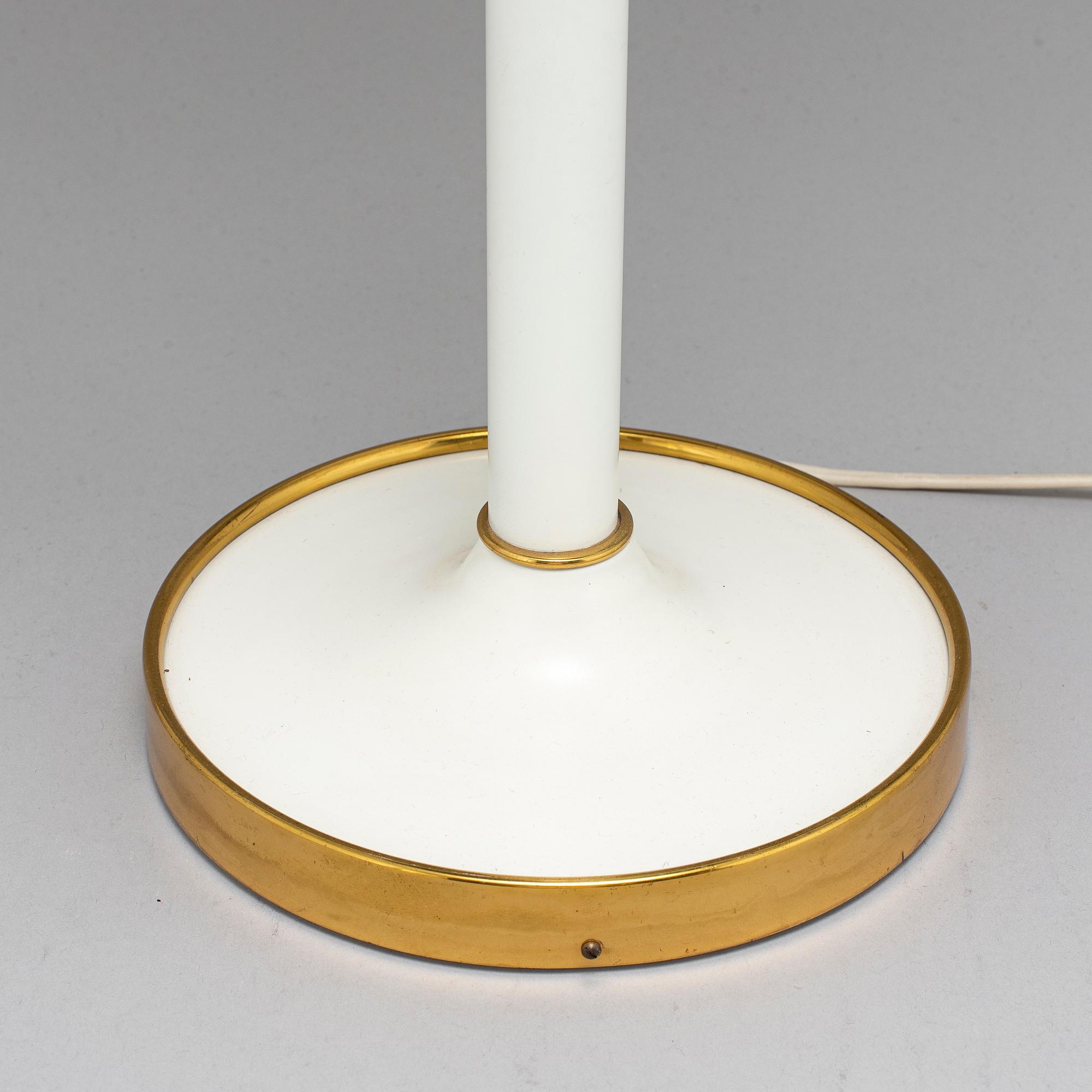JOSEF FRANK, bordslampa, modell 2466, Svenskt Tenn.