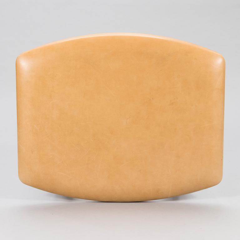 EERO SAARINEN, nojatuoli ja rahi, "Grasshopper", lisenssivalmistaja Tetrimäki Oy.