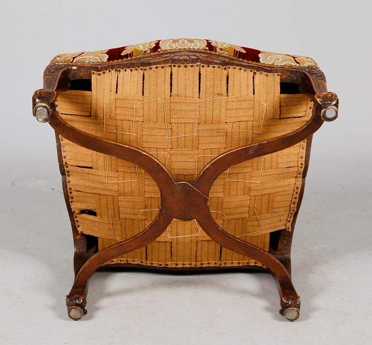 KARMSTOL, nyrenässans, sent 1800-tal.