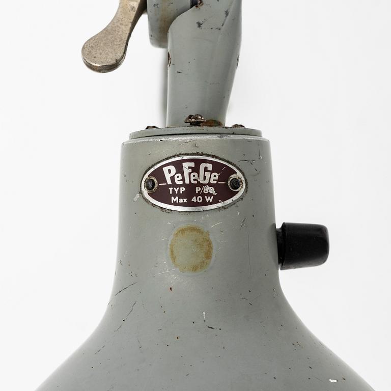 Industrilampor, ett par, PeFeGe, 1900-talets mitt.