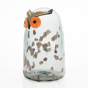 Oiva Toikka, A glass bird 'Long-eared owl', signed O. Toikka Iittala.