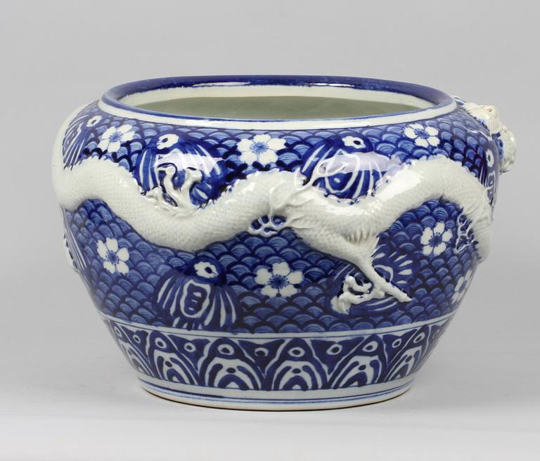 YTTERFODER, porslin, Kina, 1900-tal.