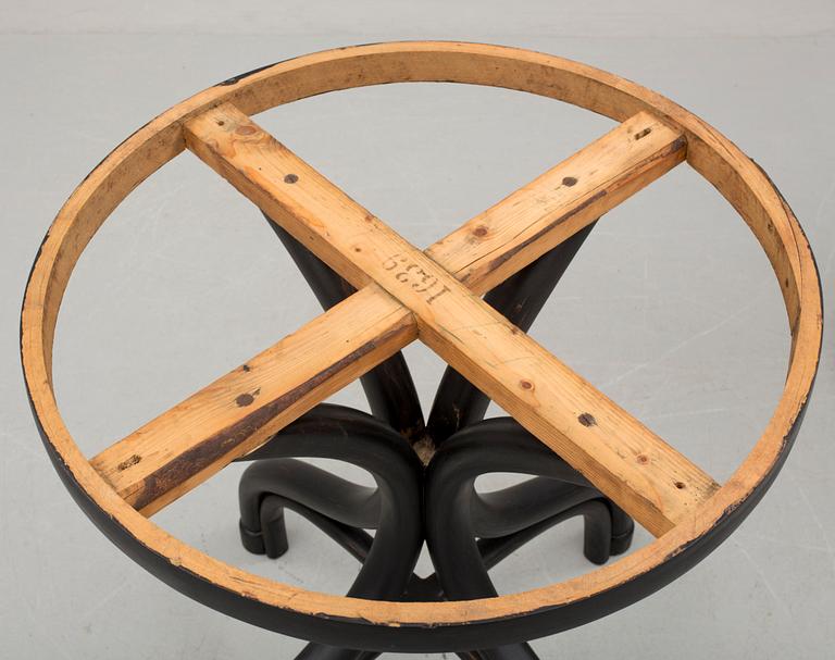 CAFÈBORD, Thonet, 1800-talets andra hälft.