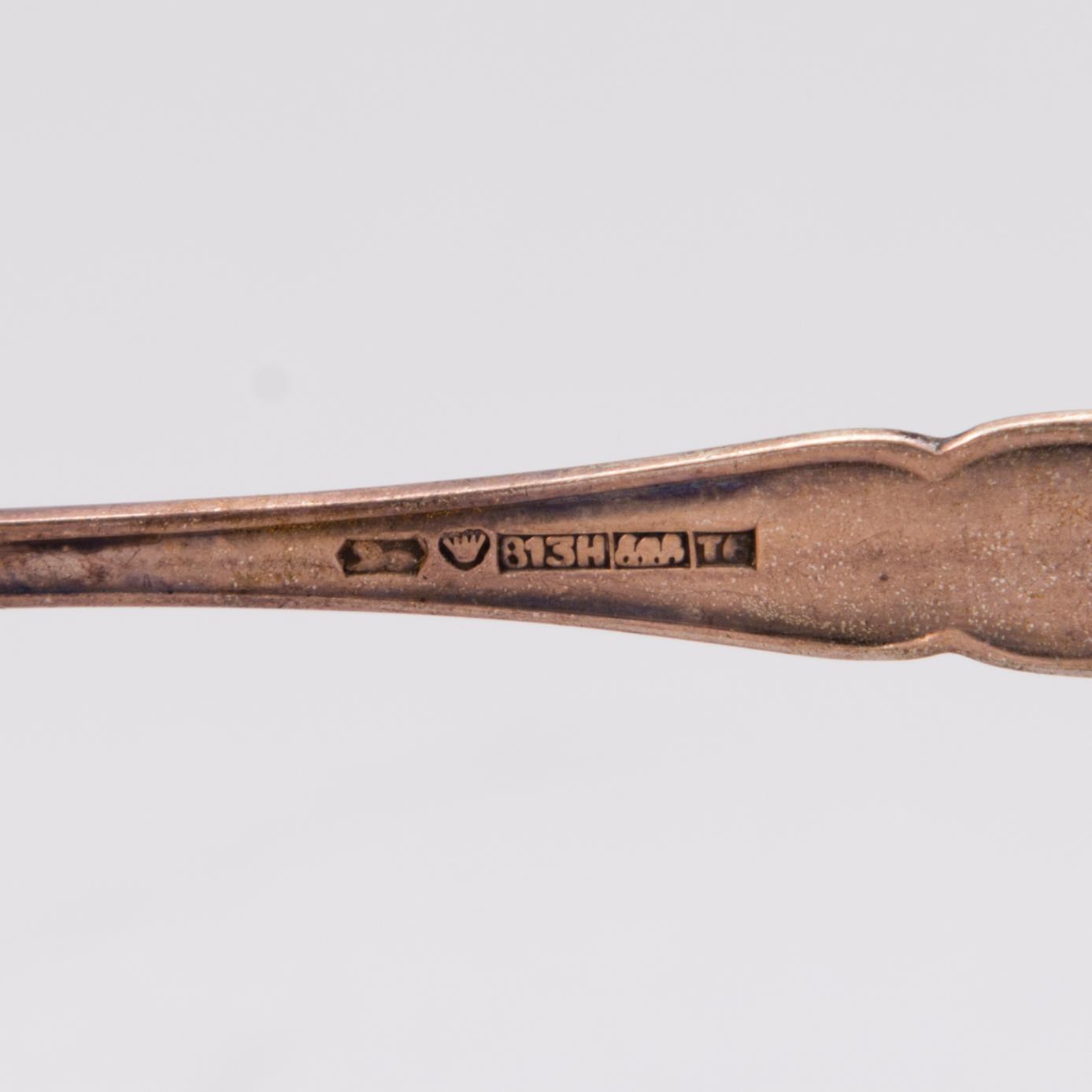 ATERINSARJA, n. 112 osaa, hopeaa, "Chippendale", Kultakeskus, Hämeenlinna 1983. Puulaatikossa.