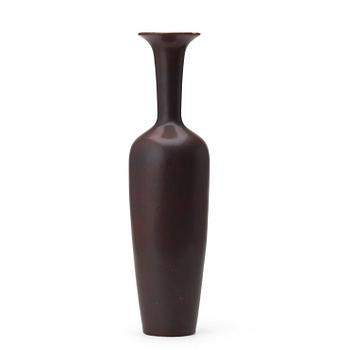 199. Gunnar Nylund, a large stoneware vase, Rörstrand 1950-60's.