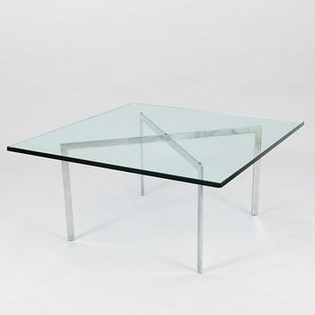 LUDWIG MIES VAN DER ROHE, 1965 'Barcelona' coffee table for Knoll.