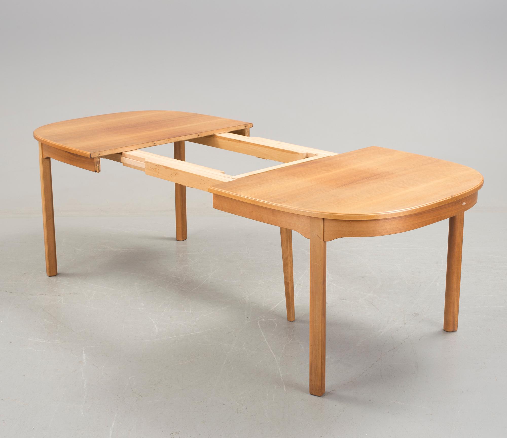 CARL MALMSTEN, matsalsgrupp, 7 delar, 'Ambassadör' för Åfors Möbelfabriken.