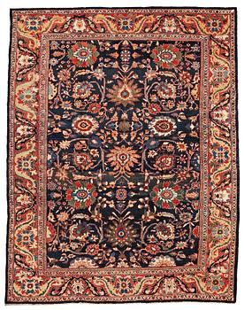 272. MATTA, antik Ziegler Mahal, ca 417,5 x 326 cm (samt en kortsida med 2 cm slätväv).