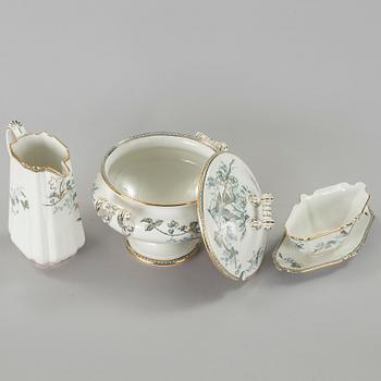 MATSERVIS, 50 delar, flintgods, Växjö Guld, Gustafsberg, omkring år 1900.