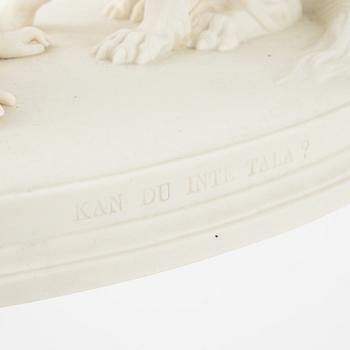 Figuriner, 2 st, parian, Gustafsberg, 1900-talets början.