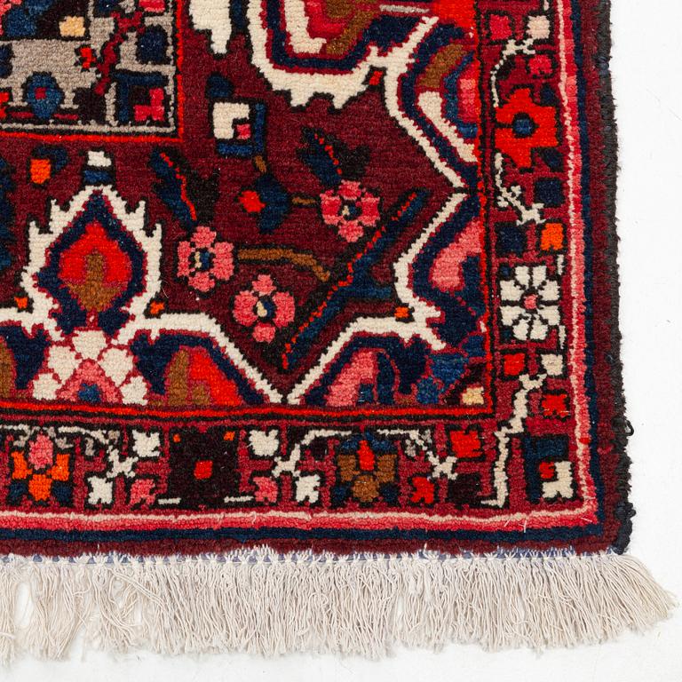 Matta, Bakhtiari, Old, ca 385 x 315 cm.