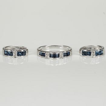 RING samt ÖRHÄNGEN, 18K vitguld, safirer tot. 1,80 ct, diamanter. Vikt 5,7 g.