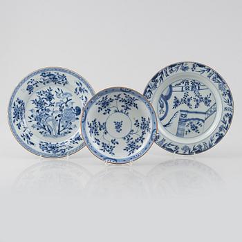 A group of three Chinese blue and white dishes, Qing dynasty, 18th century.
