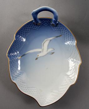 SERVISDELAR, ca 40delar, porslin "Måsen" Bing & Gröndahl.