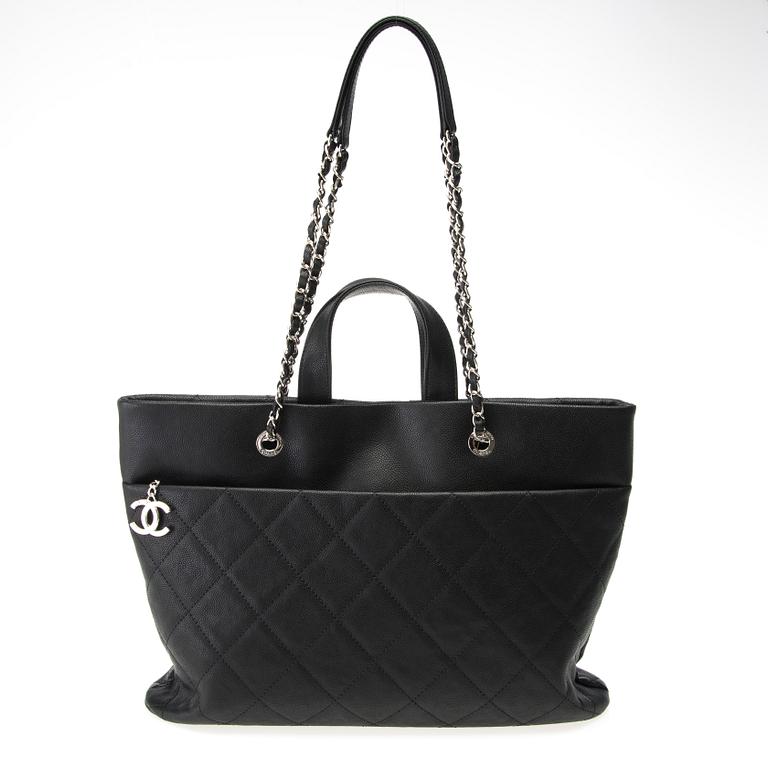 VÄSKA, Chanel.