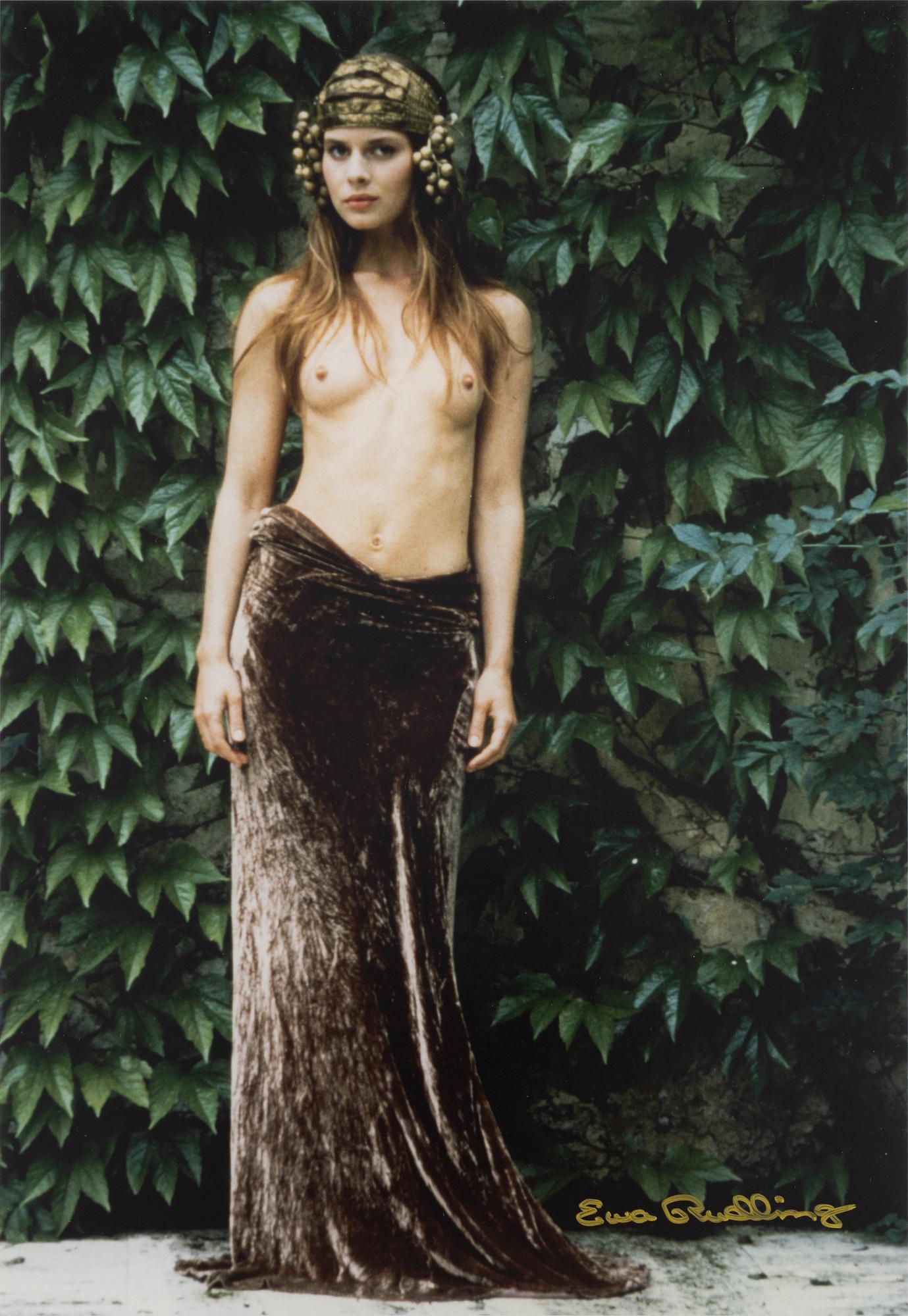 Ewa Rudling, fotografi av Nastassja Kinski, signerad.
