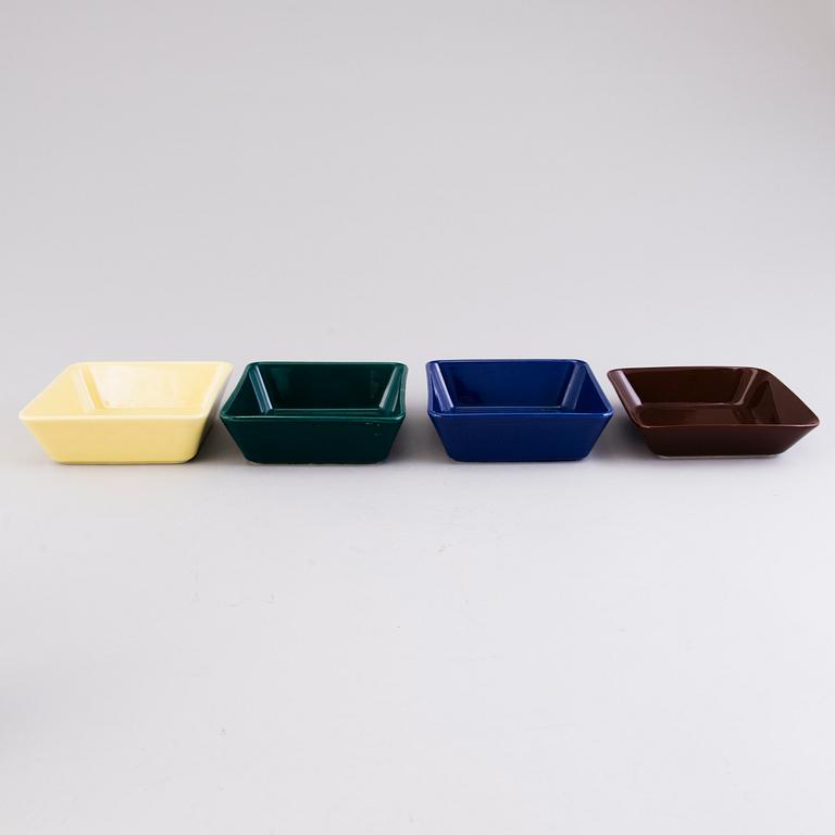 KAJ FRANCK, A 67-piece SET OF KILTA / TEEMA FAYENCE / PORCELAIN by Arabia.