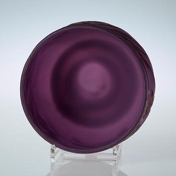 An Axel Enoch Boman Art Nouveau cameo glass bowl, Reijmyre.