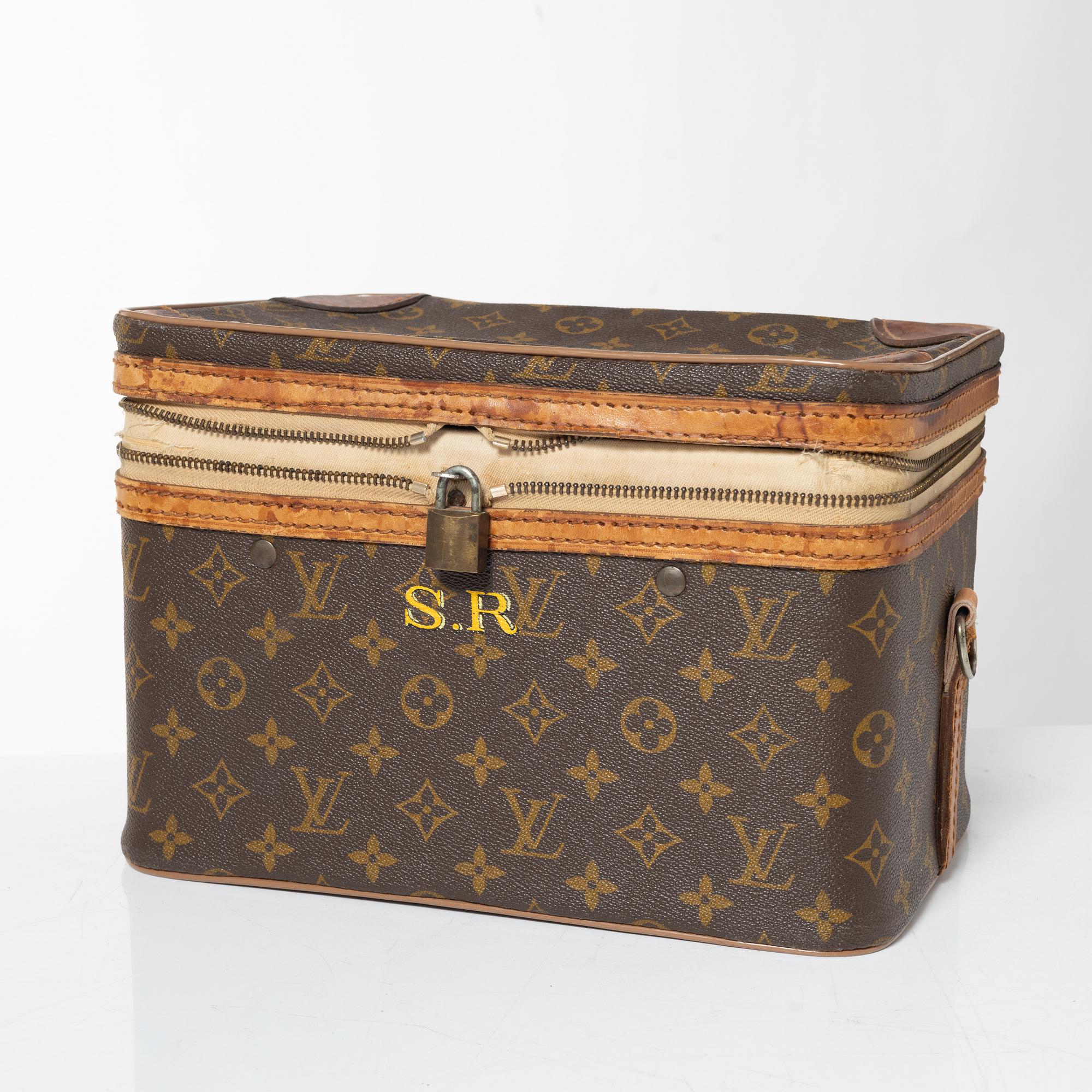 Louis Vuitton, Beauty box/ Vanity case, vintage.