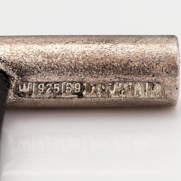 Christoph Burger, A necklace and a bracelet "Edition amour", sterling silver and rubber strap. Lapponia 2003.