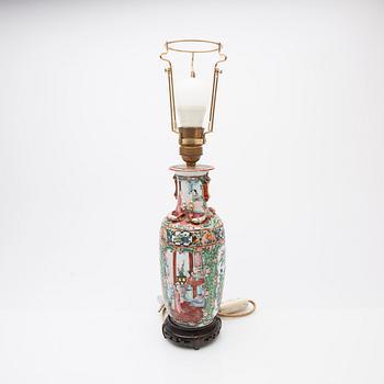 Porslin, 3 delar, Kina, Kanton, 1800-tal.