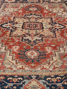 A CARPET, an antique Heriz, 476,5 x 344,5 cm.