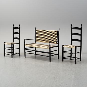 A Shaker style sofa and a pair of chairs, later part of the 20th century.