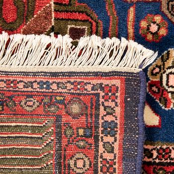 Orientalisk matta old ca 273x207 cm.