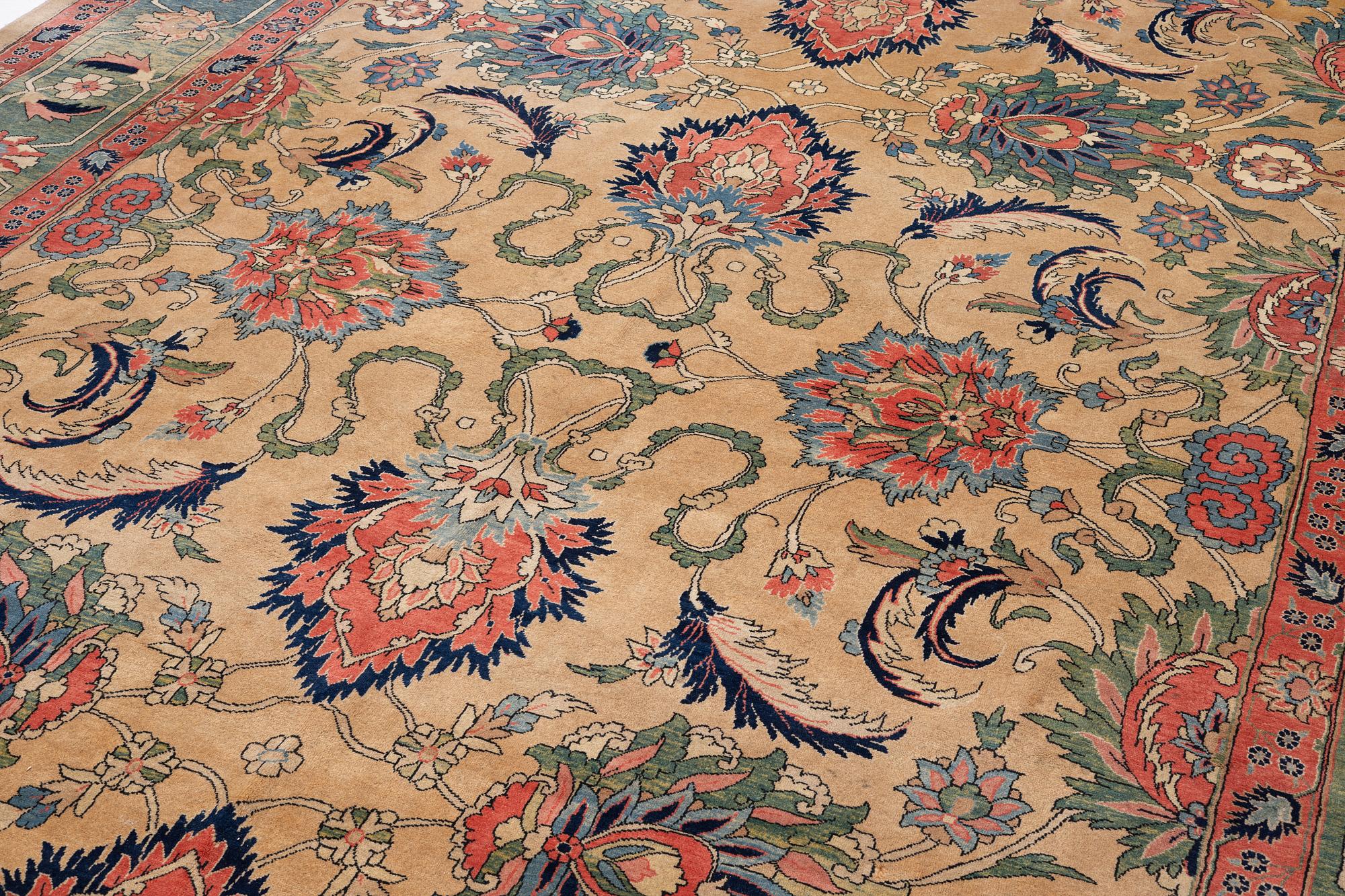 Matta, Heris, ca 600 x 390 cm.