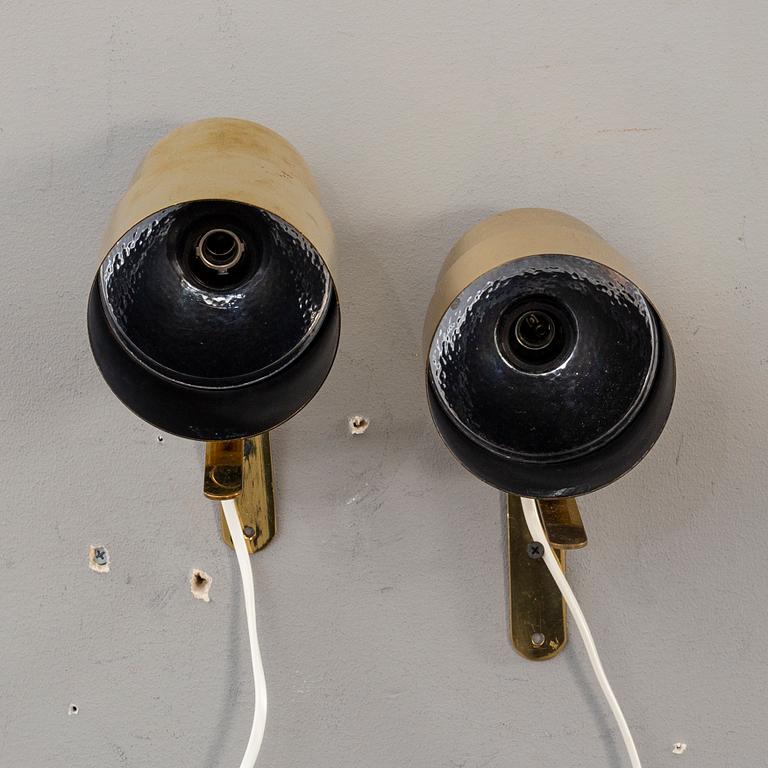 HANS-AGNE JAKOBSSON, sänglampor/vägglampor, ett par, "Nicke" (V324) Markaryd 1900-talets senare del.