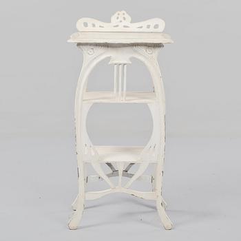 HYLLA, jugend, 1900-talets första del.