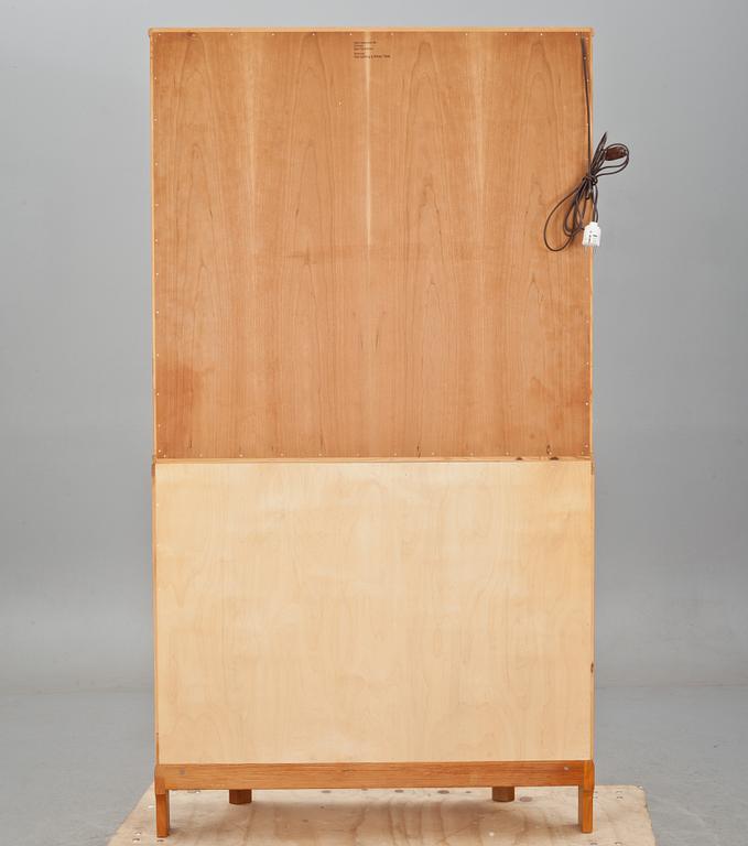 VITRINSKÅP, "Undantaget", Carl Malmsten.