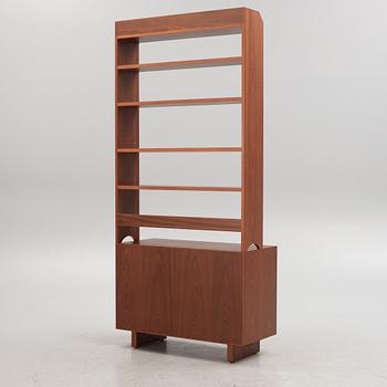 Josef Frank, a model B2112 bookcase, Firma Svenskt Tenn, post 1985.