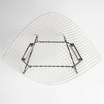 Harry Bertoia, "Diamond Chair Wide", Knoll International, möjligen på licens av Nordiska Kompaniet, 1950-60-tal.