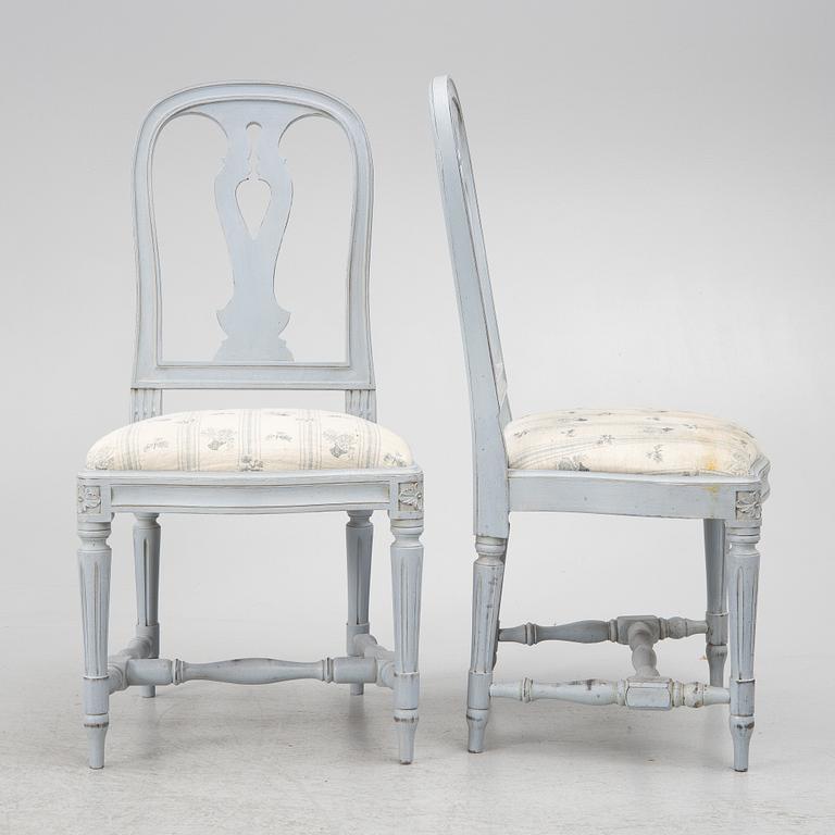 Stolar, 8, st gustaviansk stil, 1900-tal.