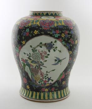 LOCKURNA, porslin, kina, 1900-tal.