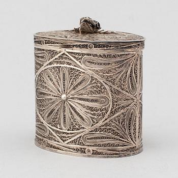 A silver filigree tea caddy, Moscow 10th century.