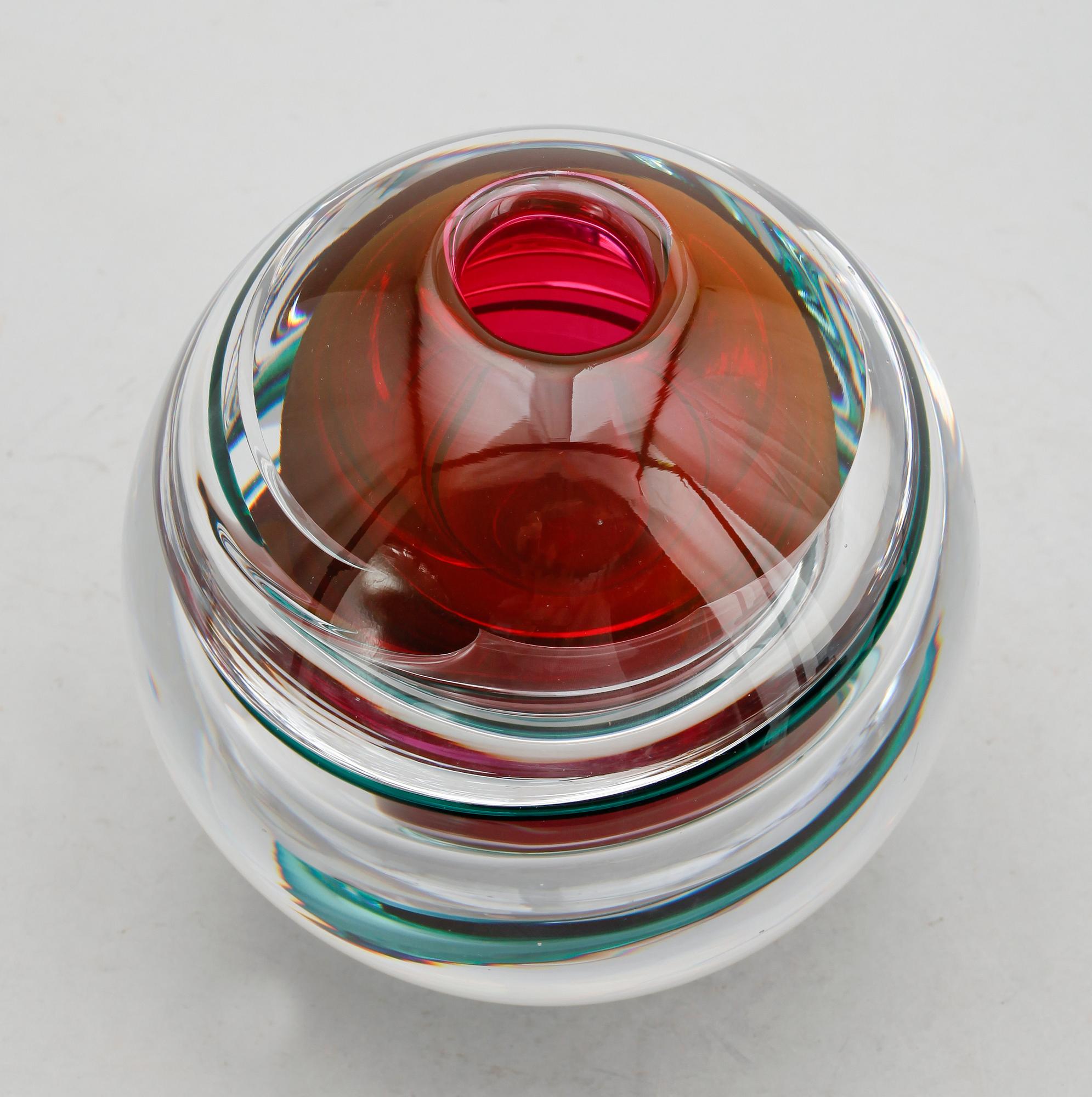 VAS, glas, Lars Hellsten, Orrefors, sign.