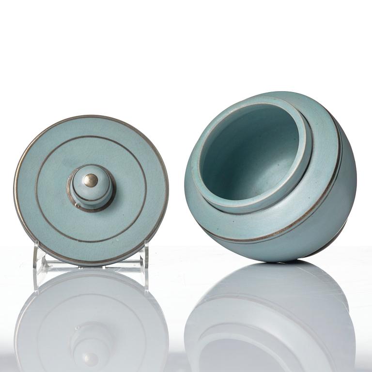 Wilhelm Kåge, an "Aria" ceramic lidded bowl Gustavsberg 1930s.