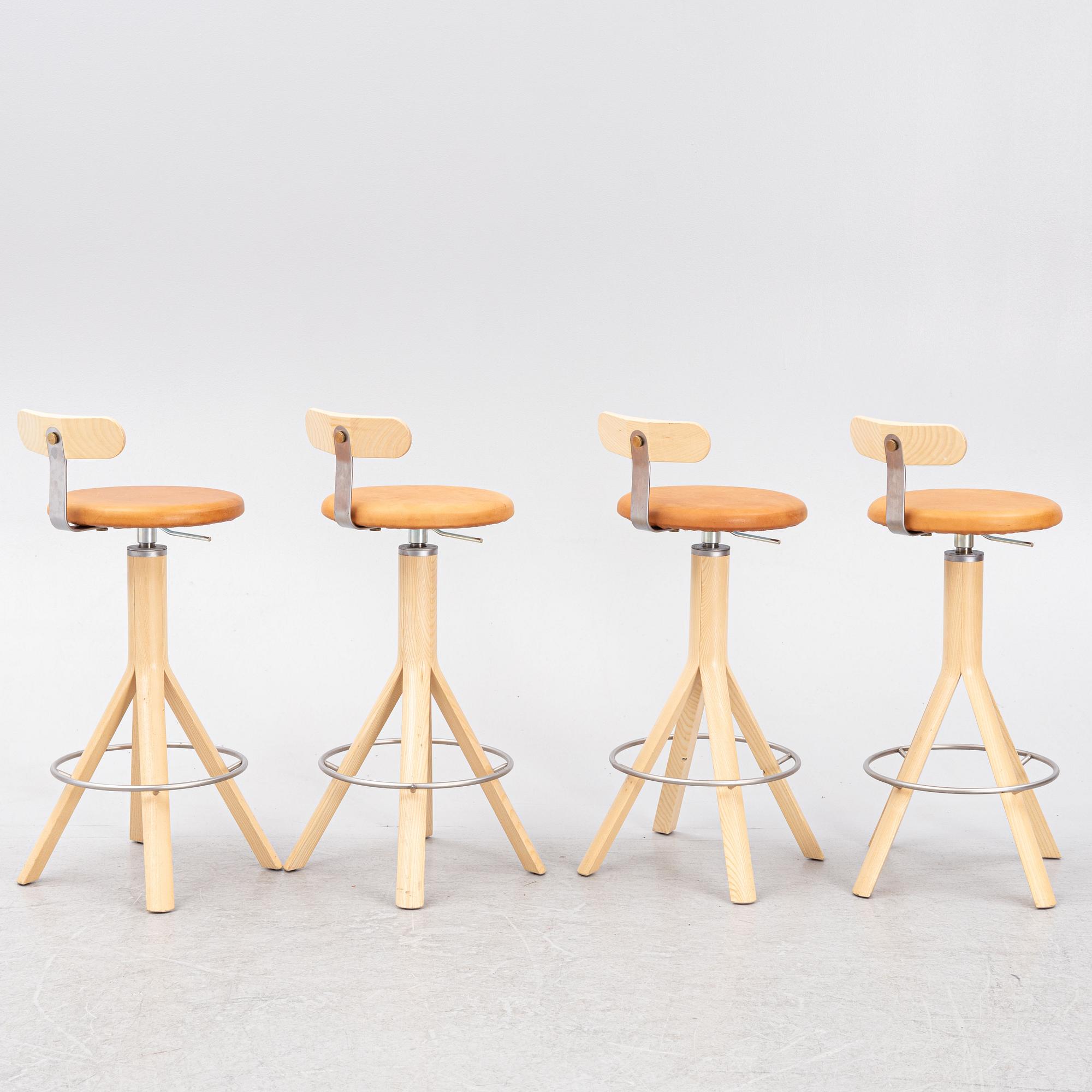 Pierre Sindre & Patrik Bengtsson, barstolar, 4 st, "Pop", Gärsnäs, 2017.