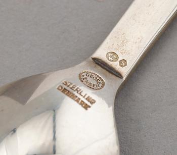 KAFFESKEDAR, 6 st, silver, "Pyramid", Georg Jensen, Danmark. Vikt ca 68 g.