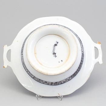 A Rörstrand 'Japan' dinner service, early 20th century (56 pieces).