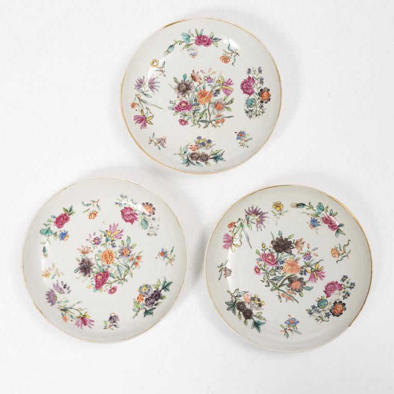 Koppar med fat, 8 st, porslin, Kina, Qianlong (1736-95).