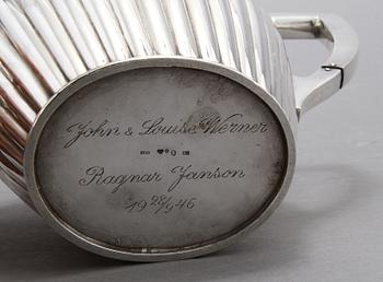 KAFFESERVIS, 3 delar, silver, empirstil, Stockholm, 1915. Vikt ca 1253 gr.