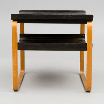 Alvar Aalto, A 1930s '75' table for O.Y. Huonekalu-ja Rakennustyötehdas A.B, Finland.
