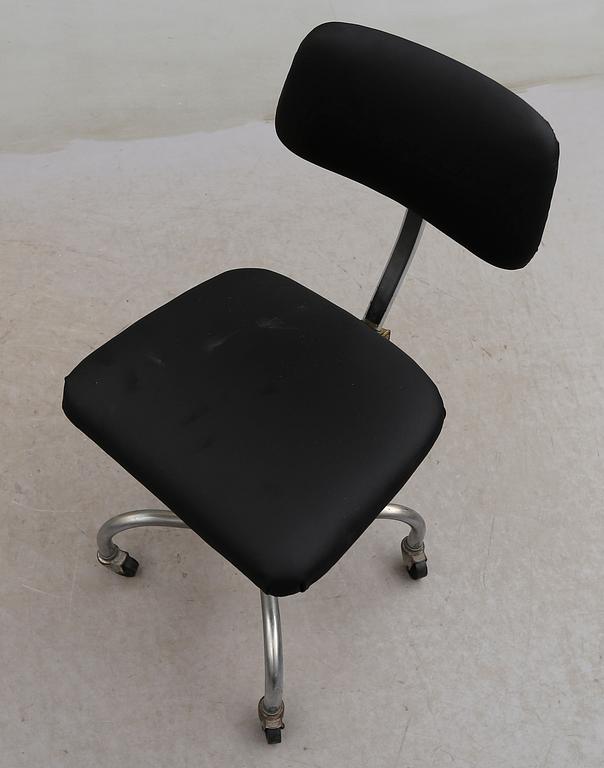 INDUSTRISTOL, 1900-talets andra hälft.